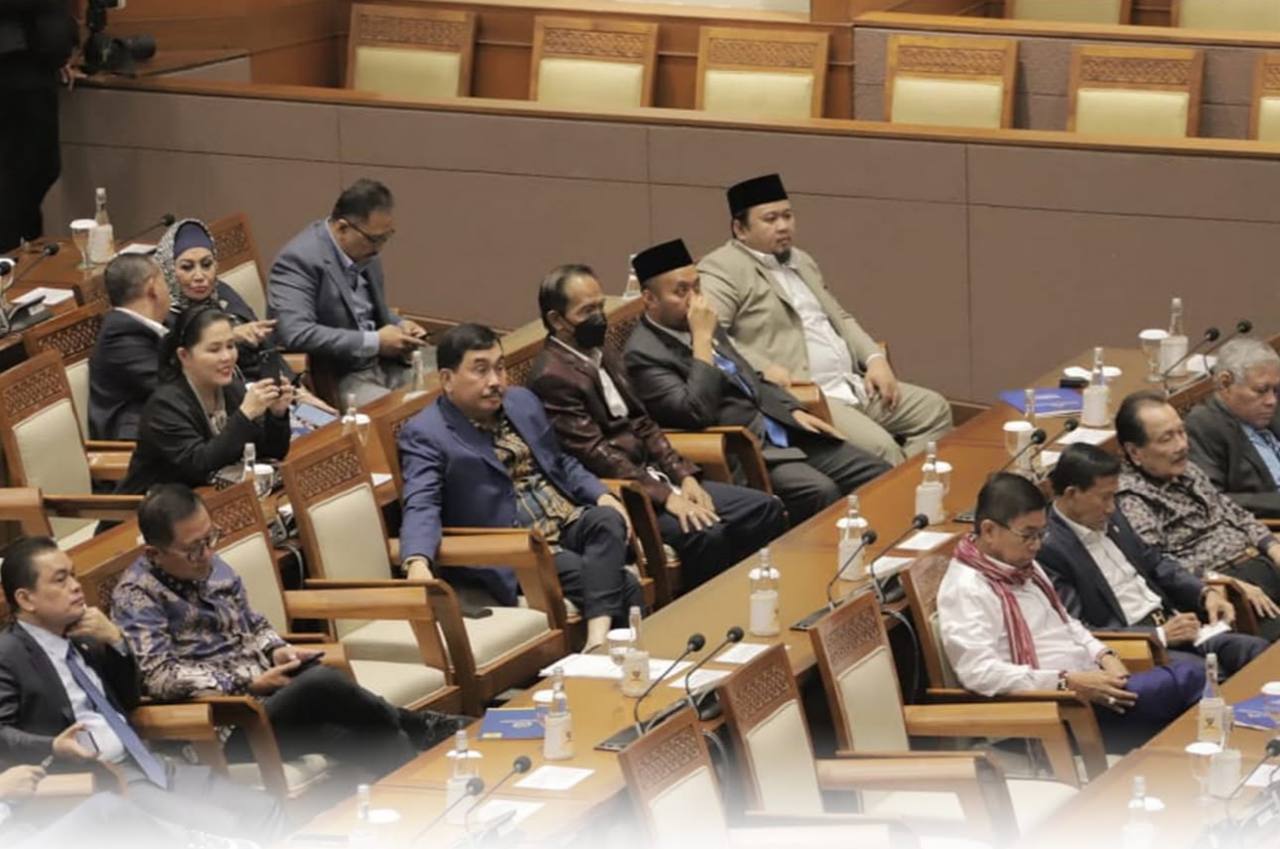 63 Anggota DPR Hanya Lulusan SMA